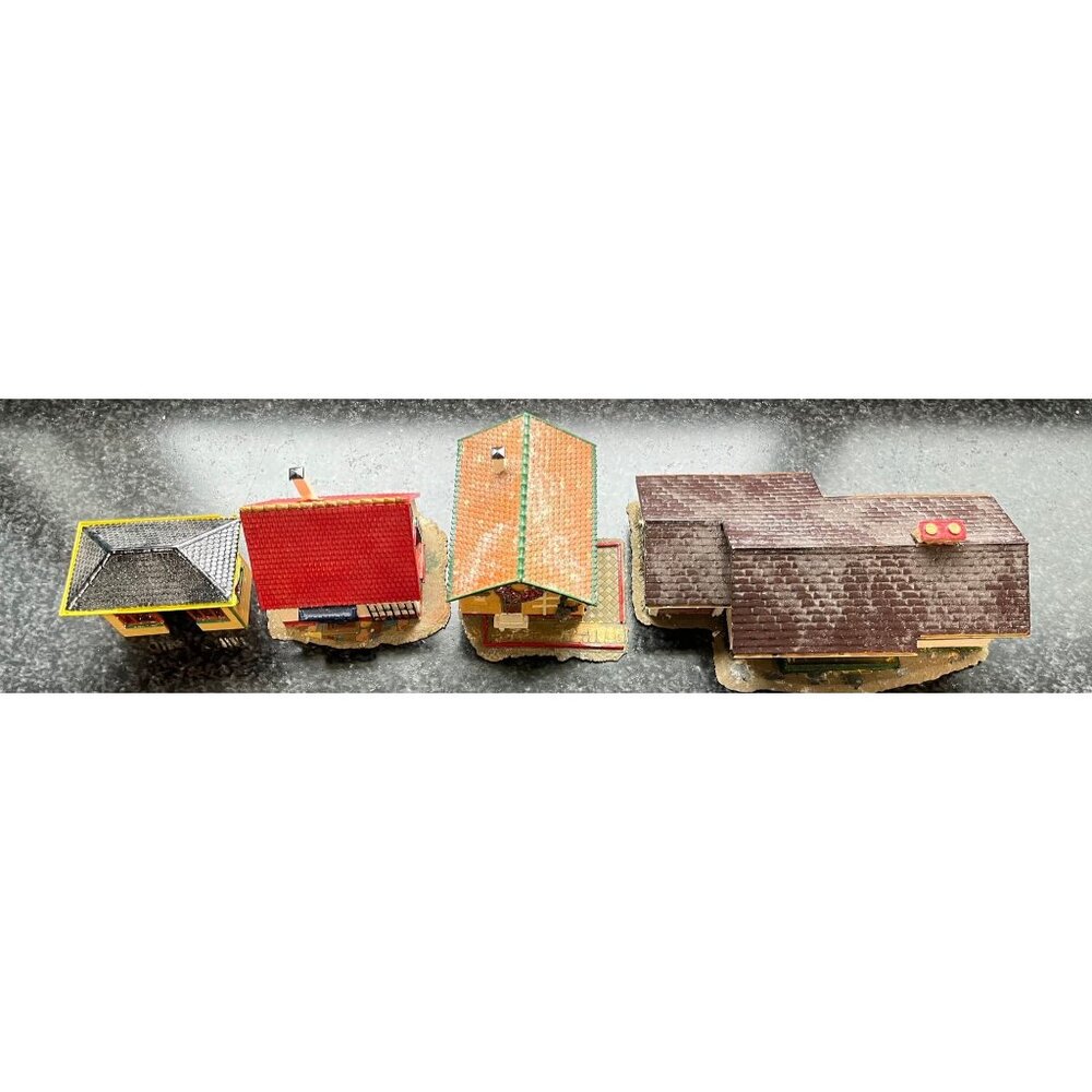 Vintage 1950's -1960's HO Train Layout Model Train Mid Century 4 Various Houses - Picture 2 of 7